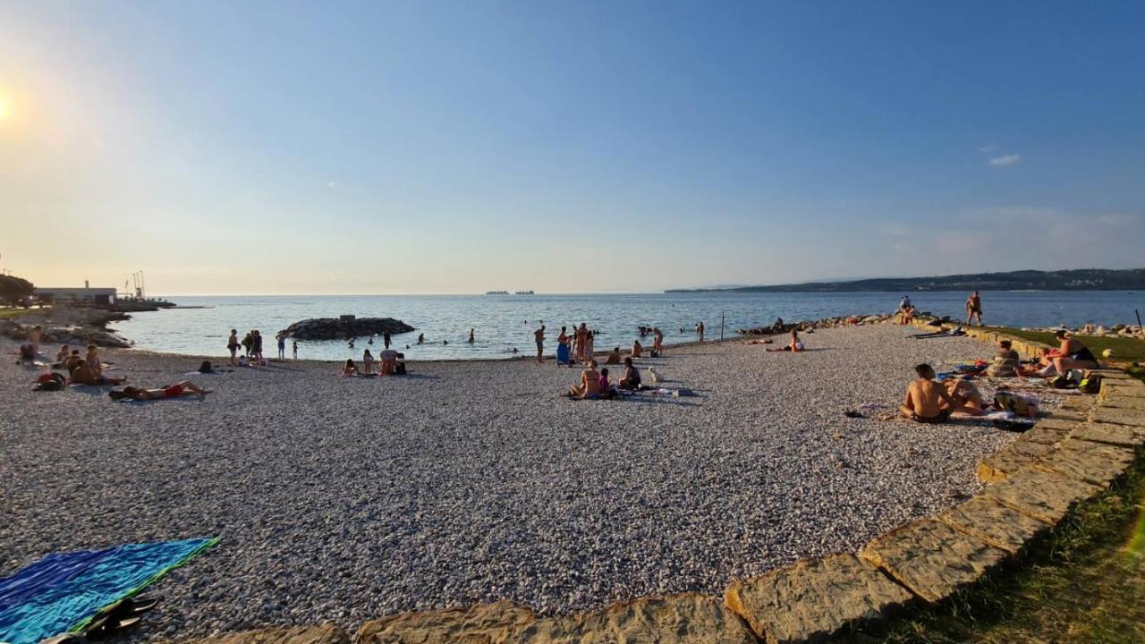 Ferienwohnung Sobe Al Moletto Koper Exterior foto